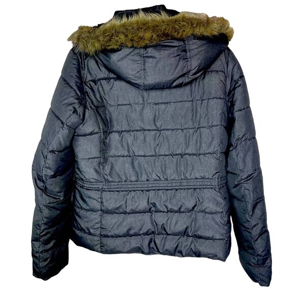 Gap Hooded Mid Length puffer jacket - Picture 9 of 9
